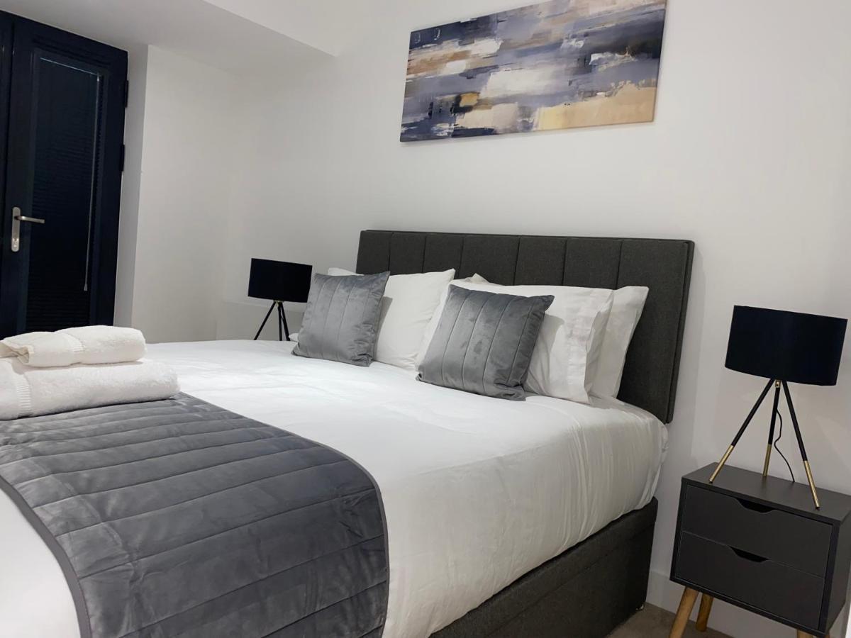 Roomotel - Broadoaks Apartments Солихалл Экстерьер фото