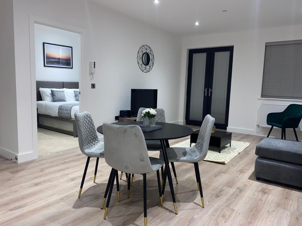 Roomotel - Broadoaks Apartments Солихалл Экстерьер фото