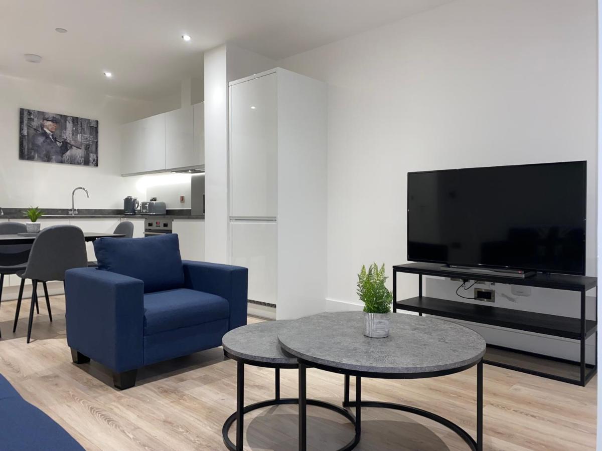 Roomotel - Broadoaks Apartments Солихалл Экстерьер фото