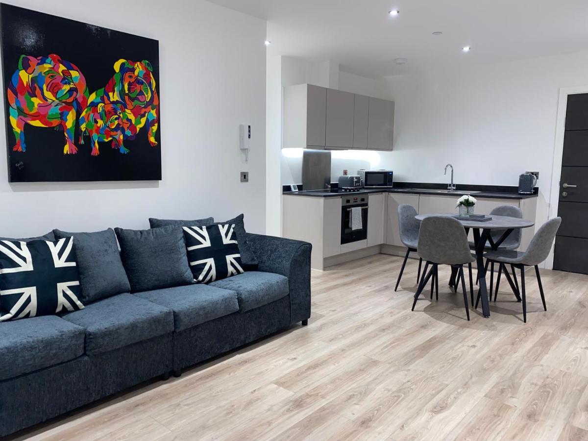 Roomotel - Broadoaks Apartments Солихалл Экстерьер фото