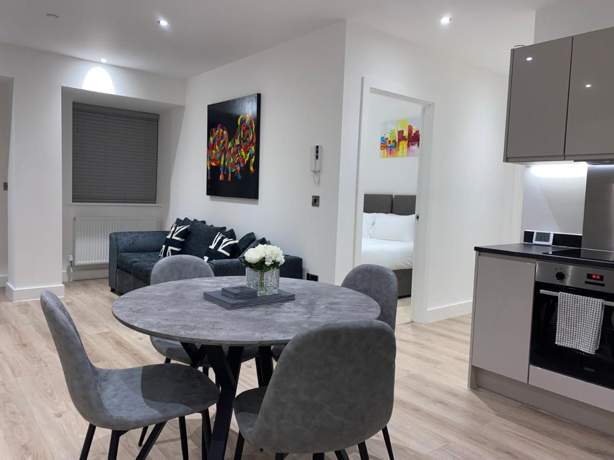 Roomotel - Broadoaks Apartments Солихалл Экстерьер фото