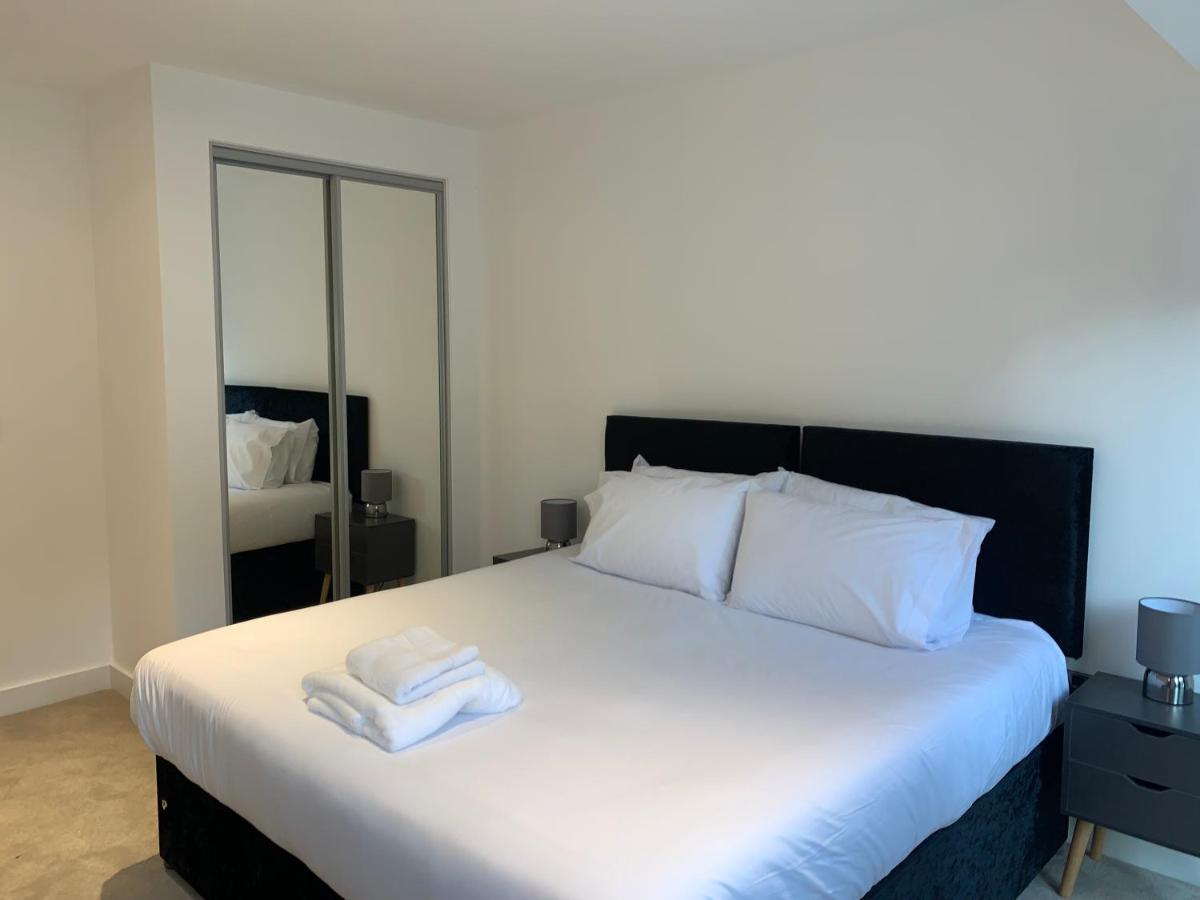Roomotel - Broadoaks Apartments Солихалл Экстерьер фото