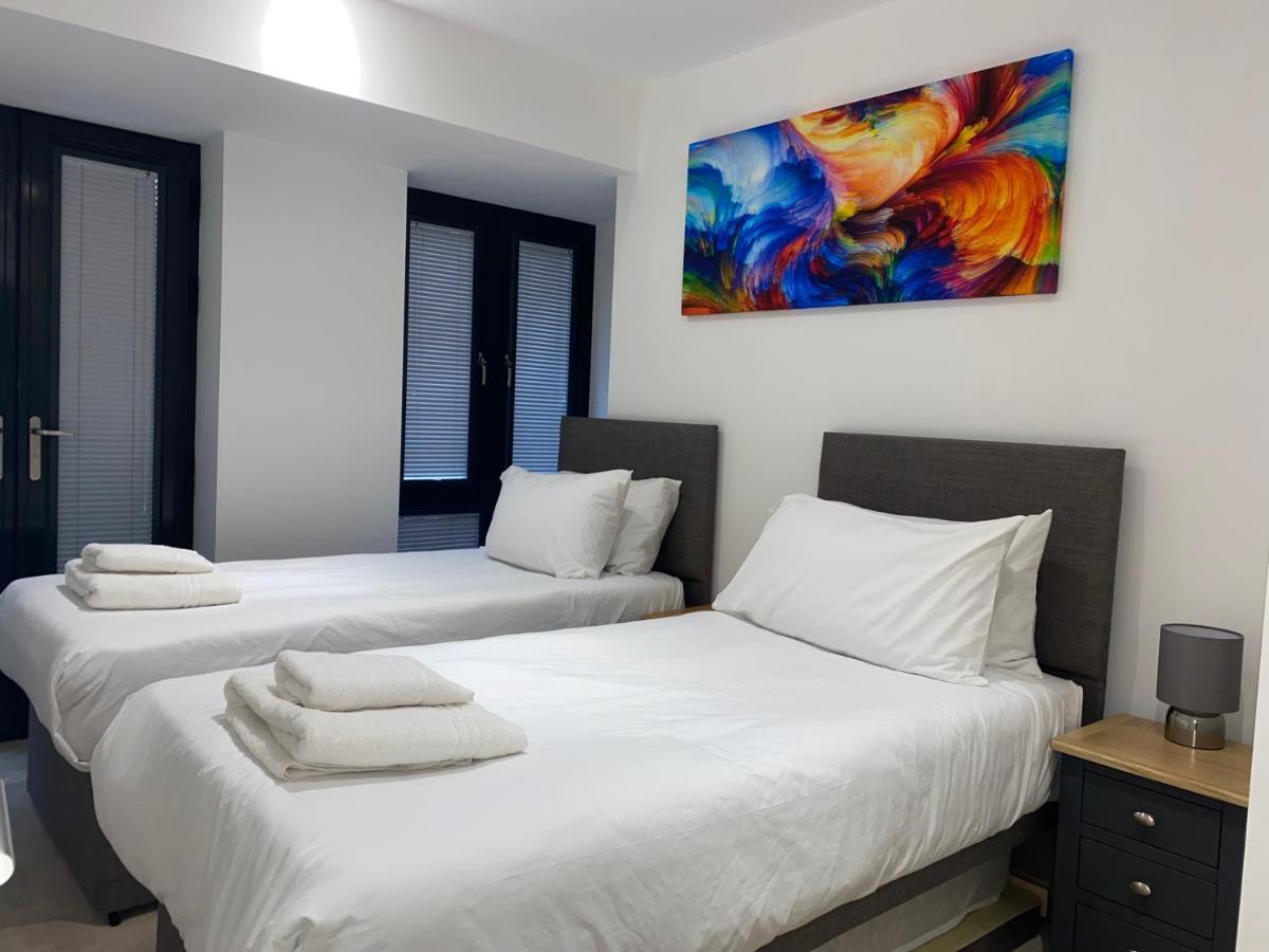 Roomotel - Broadoaks Apartments Солихалл Экстерьер фото