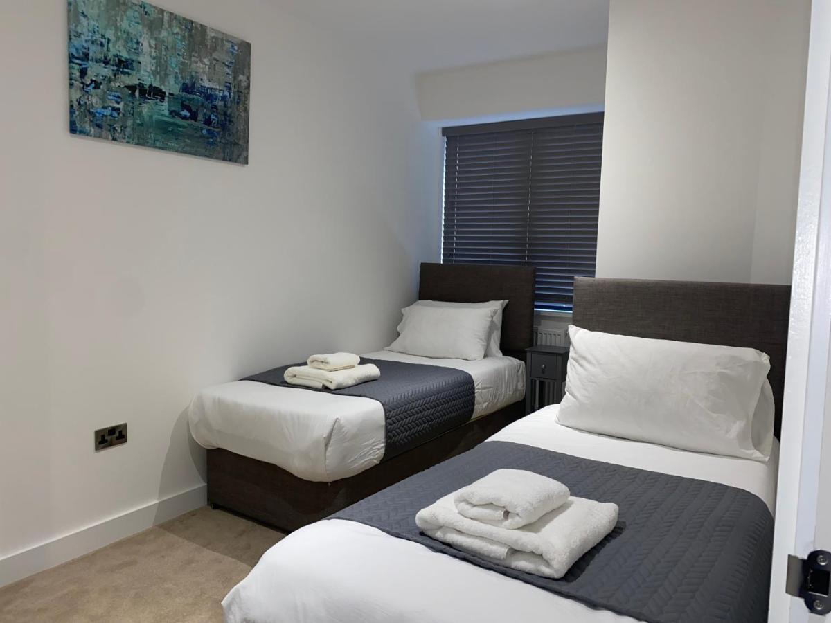 Roomotel - Broadoaks Apartments Солихалл Экстерьер фото